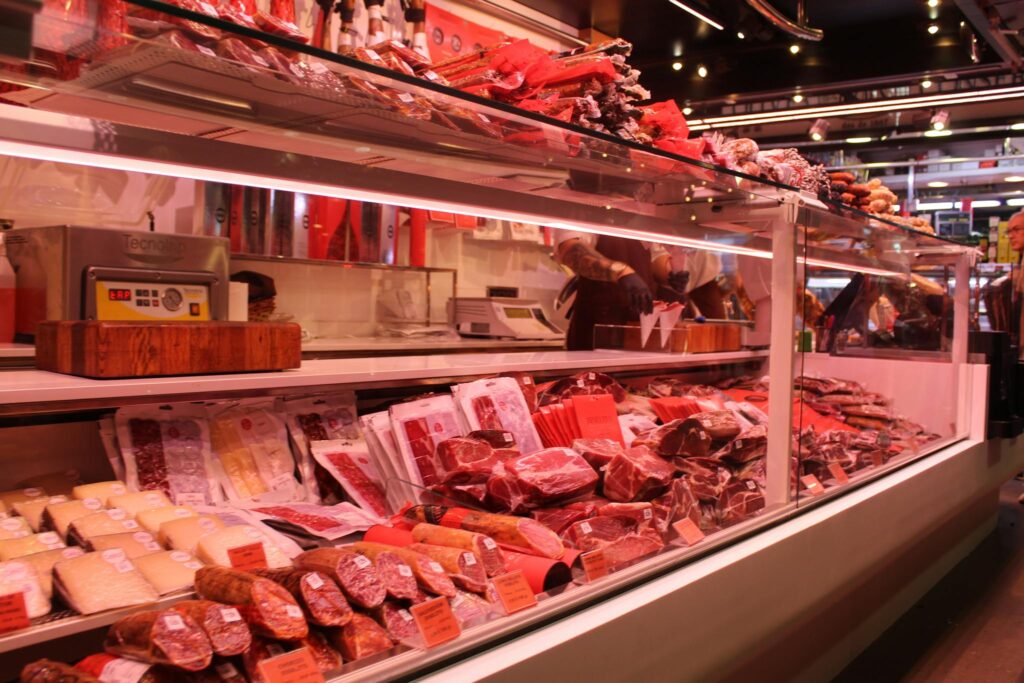 Carnes frescas das melhores procedencias.